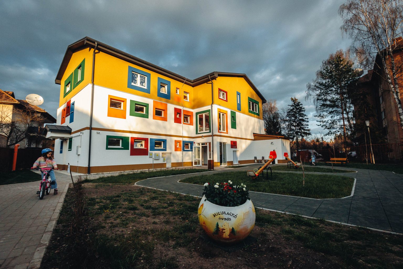 Grădinița „Micimackó” din Miercurea-Ciuc, inaugurată după renovare: condiții excelente pentru aproximativ 170 de copii. 1 Gradinita Micimacko din Miercurea Ciuc inaugurata dupa renovare conditii excelente pentru aproximativ 170 de copii