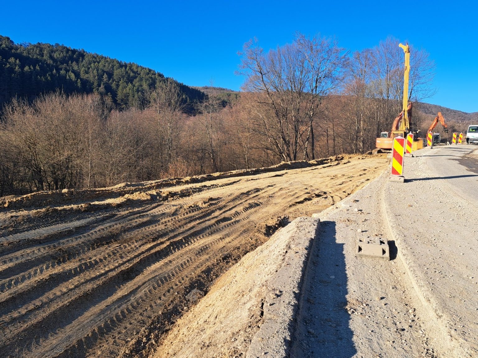 Se desfasoara lucrari intense in zona Odorheiului mai mult de 48 km de drumuri in santier